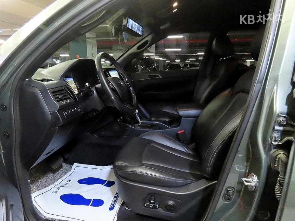 КейДжи Мобилити The New (фейслифт) Rexton 스포츠2.2 4x4 Престиж - 6