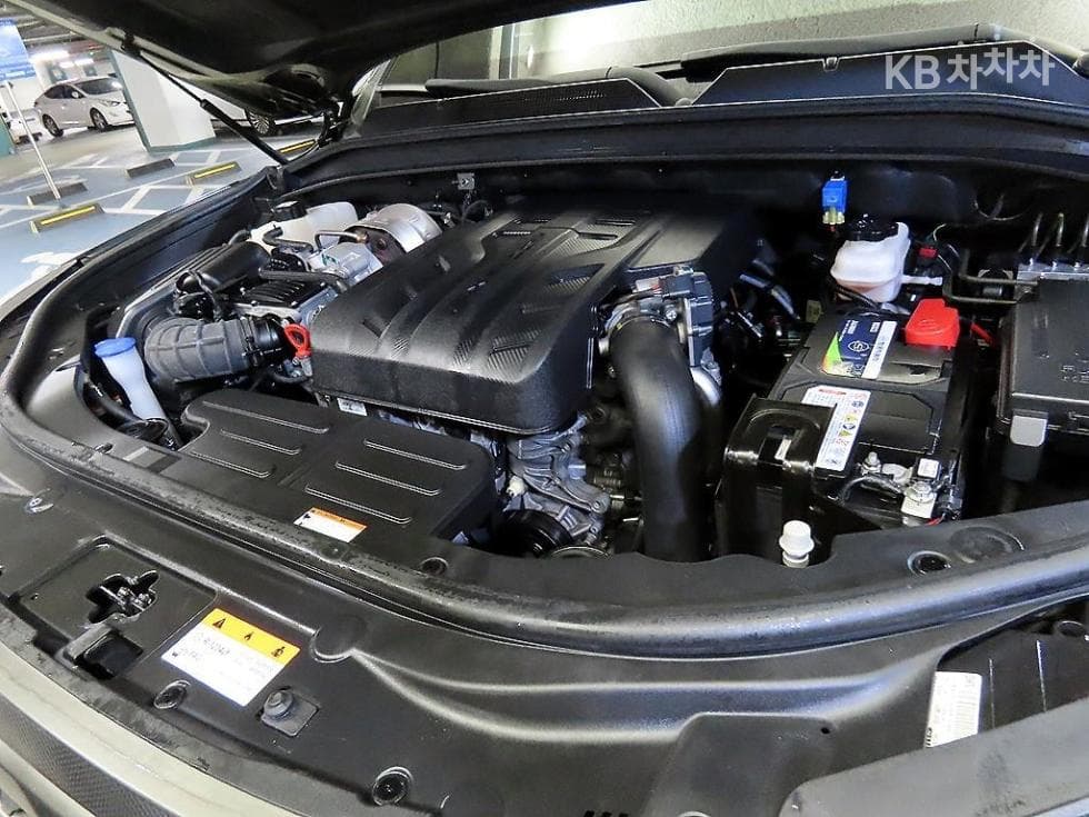 КейДжи Мобилити The New (фейслифт) Rexton 스포츠2.2 4x4 Престиж - 19