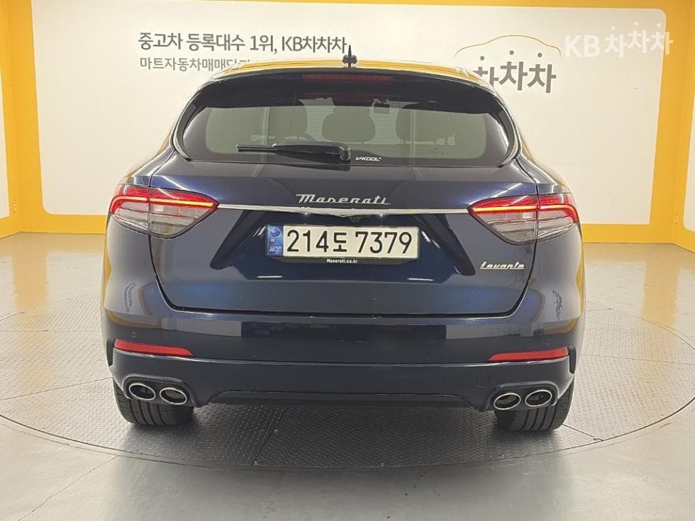 마세라티 르반떼2.0 AWD GT - 3