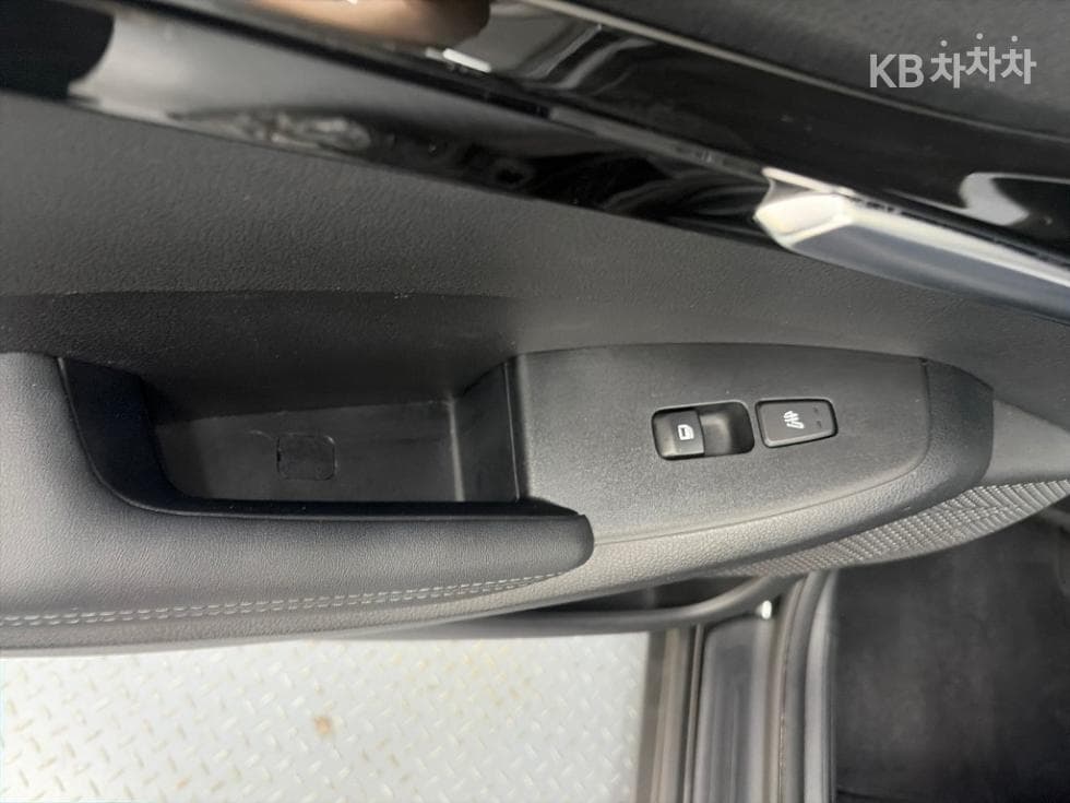 Киа Seltos1.6 Бензин Турбо 2WD Signature - 13