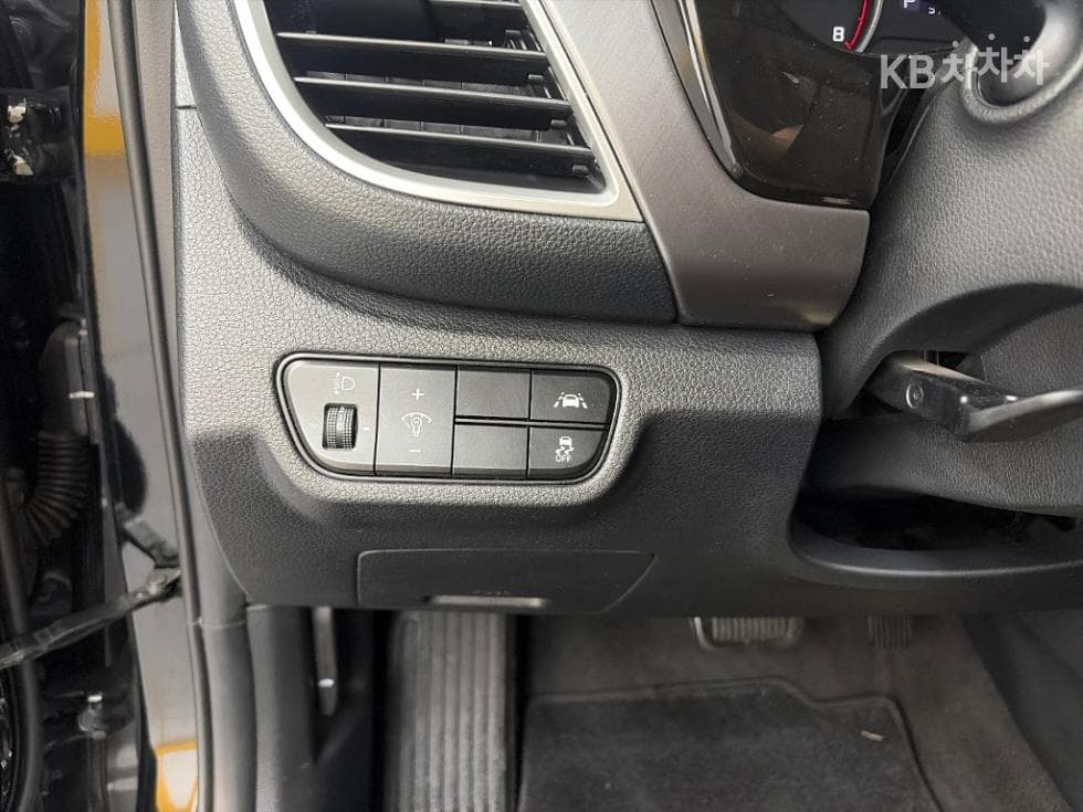Киа Seltos1.6 Бензин Турбо 2WD Signature - 19