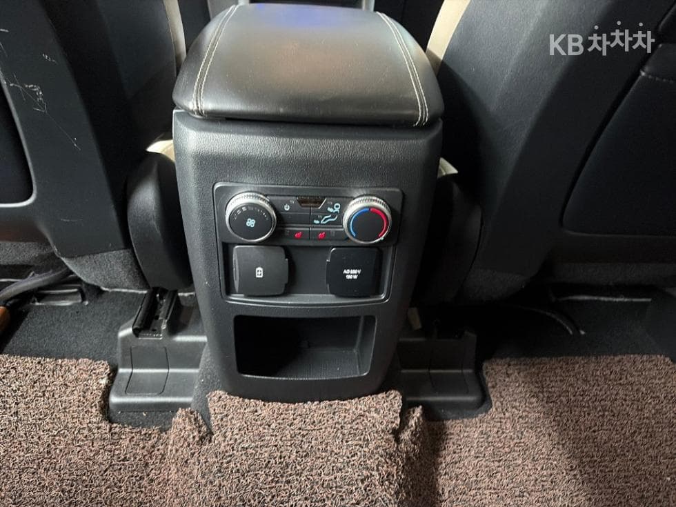 Форд Експлорер(6세대)Бензин Турбо 2.3 AWD Limited - 13