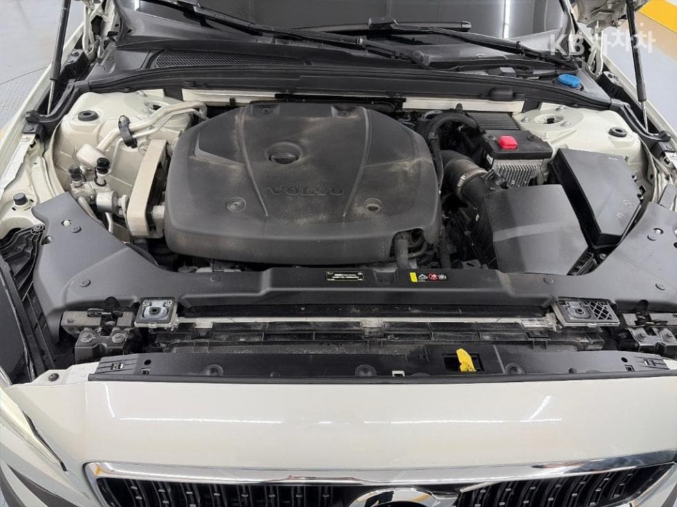 Volvo V60 CC(Второ поколение)T5 AWD Pro - 5