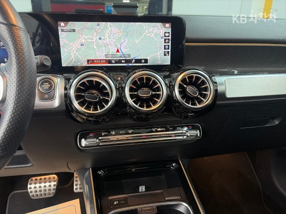 Mercedes-Benz GLB(X247)GLB 250 4Matic - 10