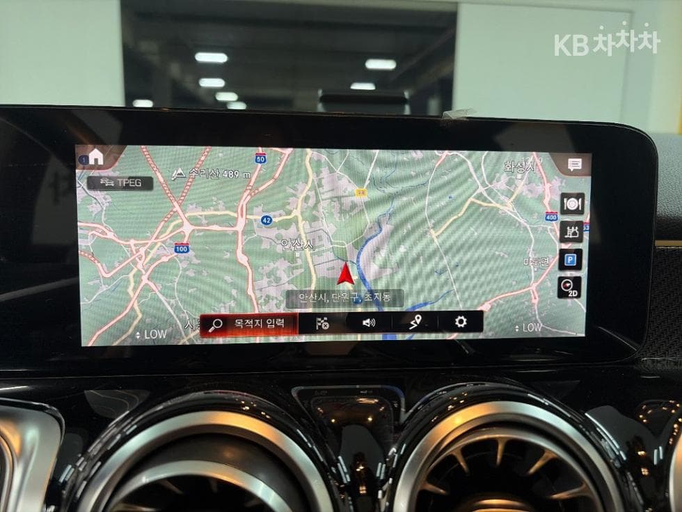Mercedes-Benz GLB(X247)GLB 250 4Matic - 15
