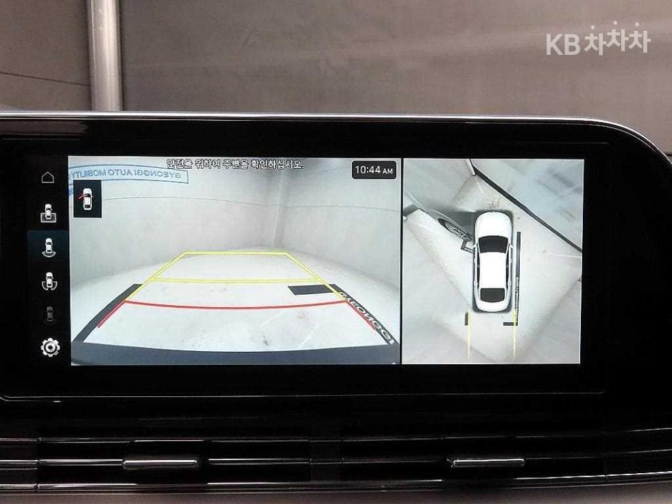Hyundai The New (facelift) Grandeur (Azera)2.5 Le Blanc - 16