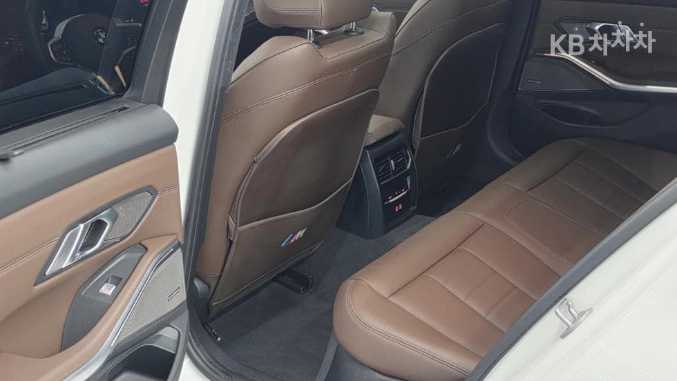 BMW 3 Серия (G20)M340i Touring xDrive Pro - 12