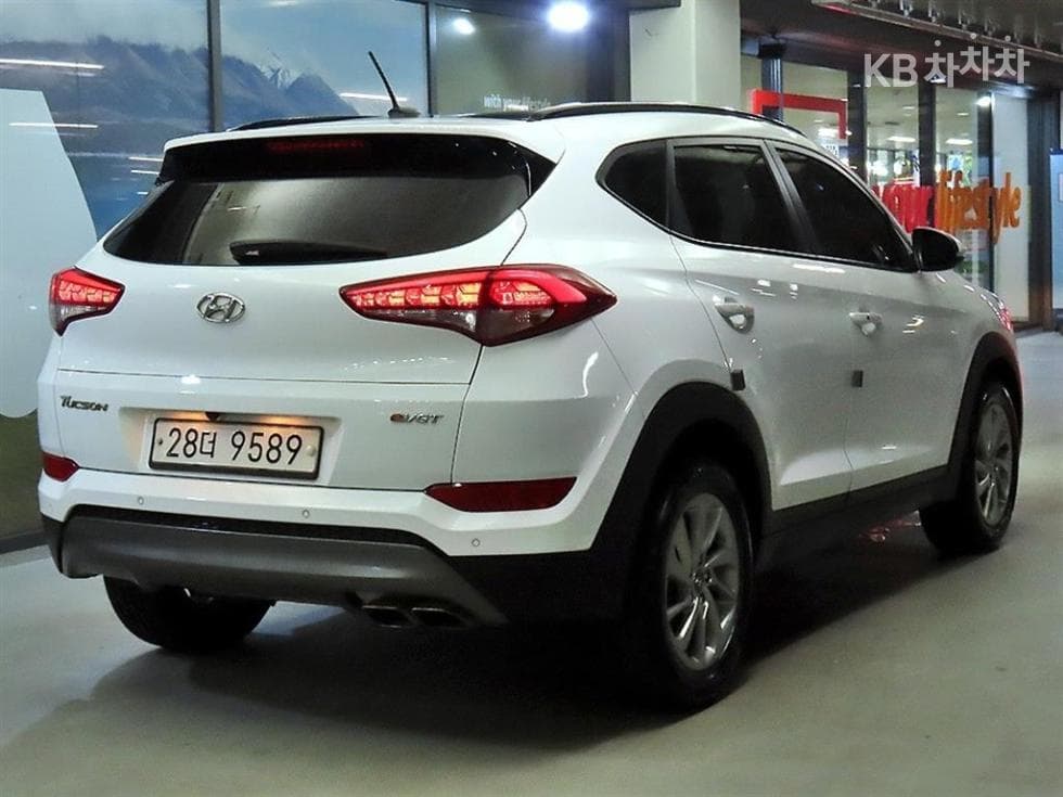 Хюндай All New ТуксонДизел(e-VGT R)2.0 2WD Modern - 4