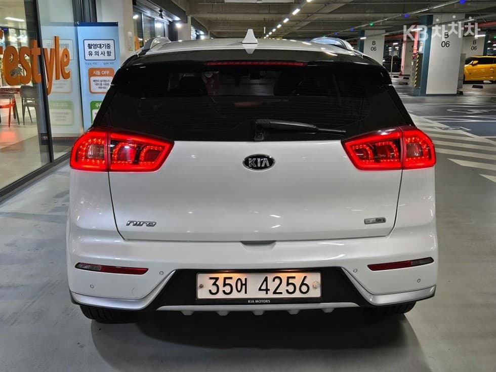 Киа Ниро1.6 PHEV Престиж - 5