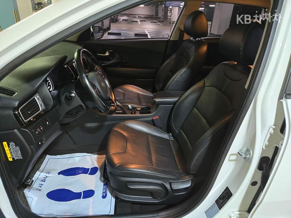 Киа Ниро1.6 PHEV Престиж - 6