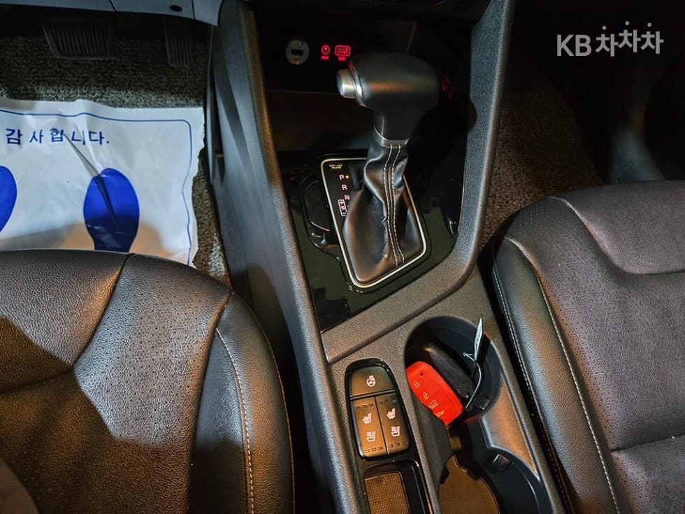 Киа Ниро1.6 PHEV Престиж - 12