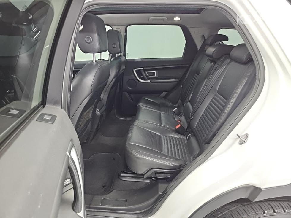 Land Rover 디스커버리 스포츠2.2 SD4 HSE Лукс - 12