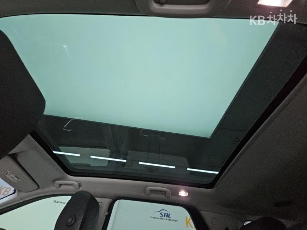 Land Rover 디스커버리 스포츠2.2 SD4 HSE Лукс - 14
