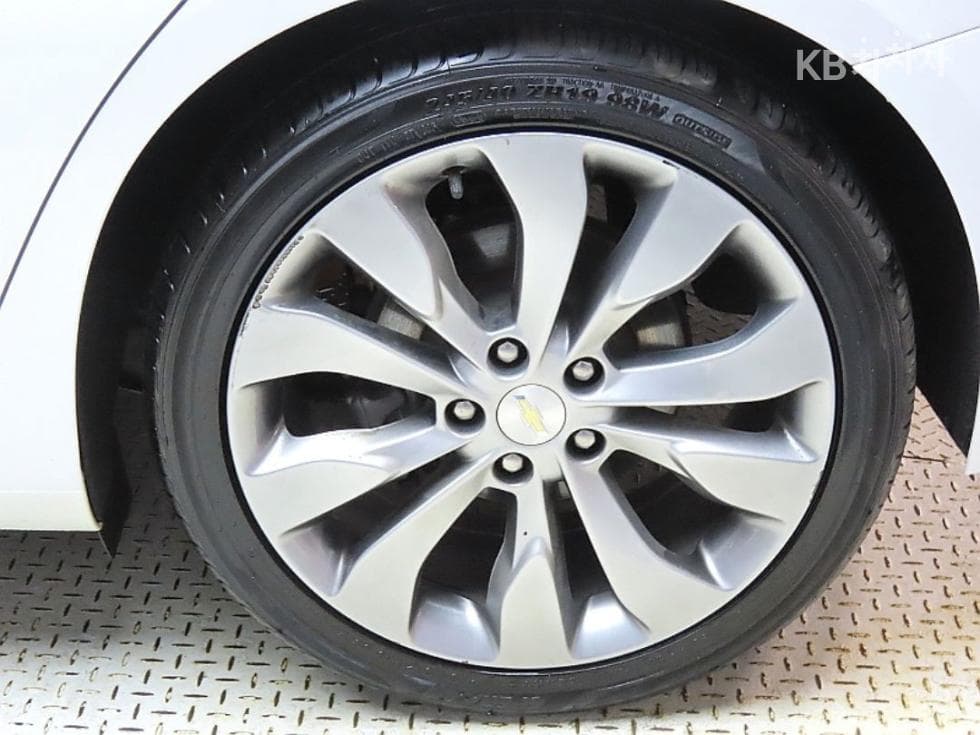 Джи Ем Корея All New Малібу2.0 Турбо 퍼펙트 블랙 - 17