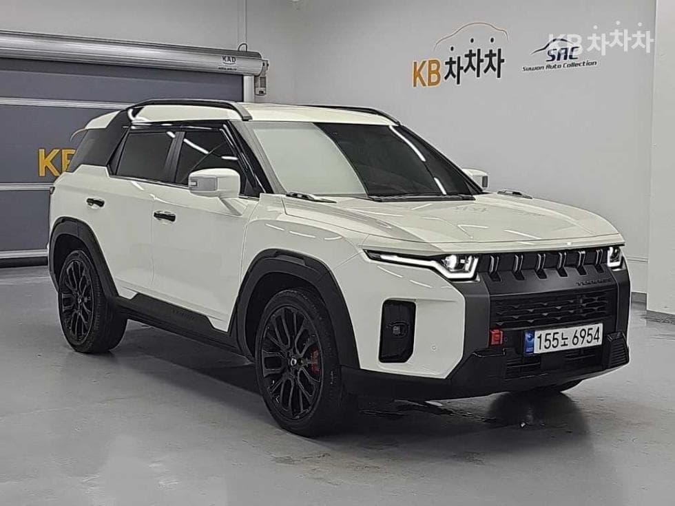 KG Mobility 토레스(J100)1.5 GDI Turbo Limited 블랙 에디션 - 4
