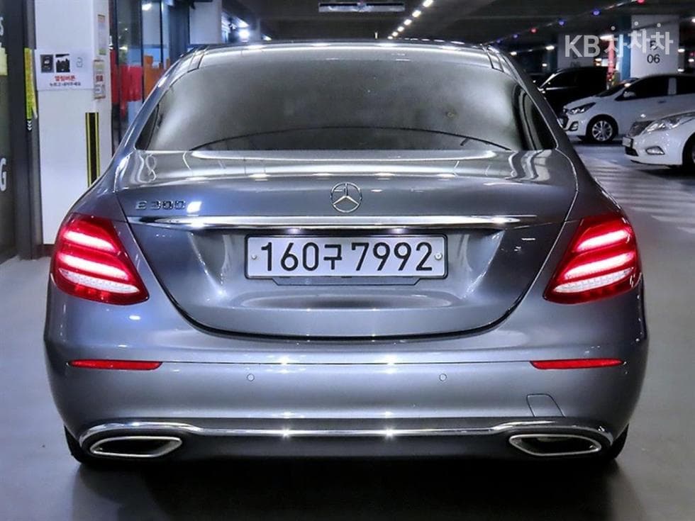 Mercedes-Benz E-Клас (W213)E300 Avantgarde - 5