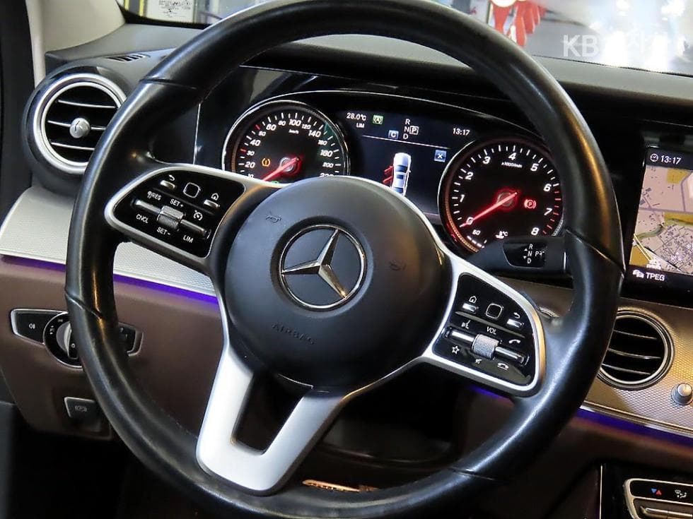 Mercedes-Benz E-Клас (W213)E300 Avantgarde - 8