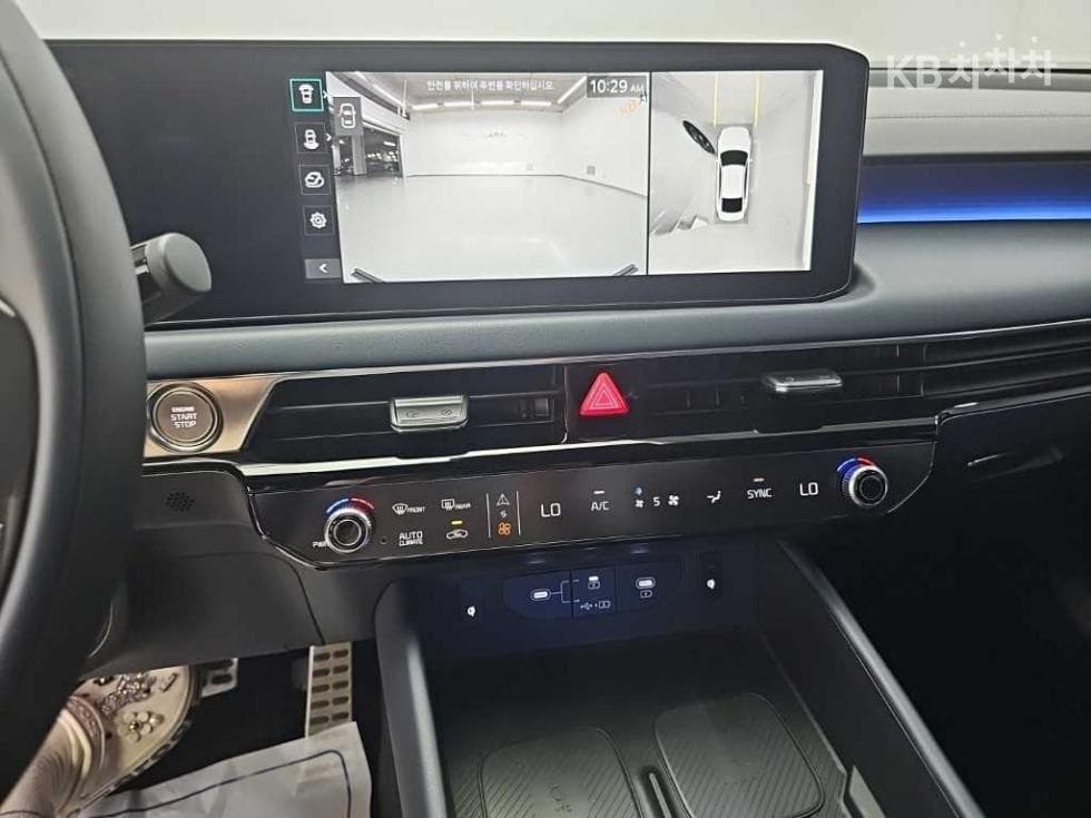 Киа The New (фейслифт) K83.5 Бензин AWD 시그니쳐 - 10