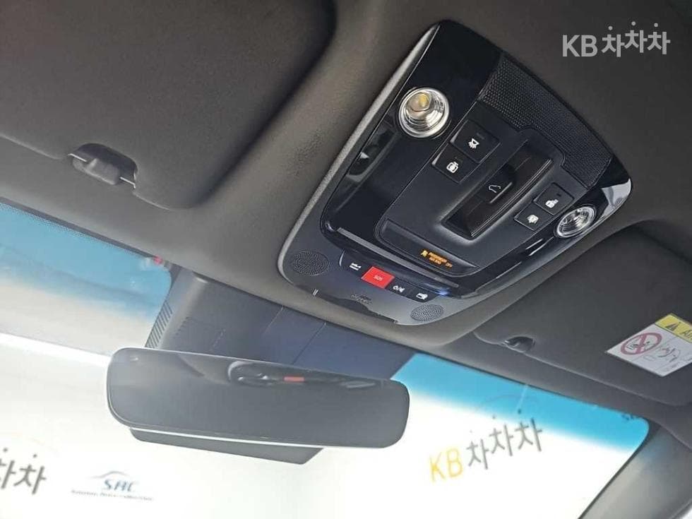 Киа The New (фейслифт) K83.5 Бензин AWD 시그니쳐 - 18