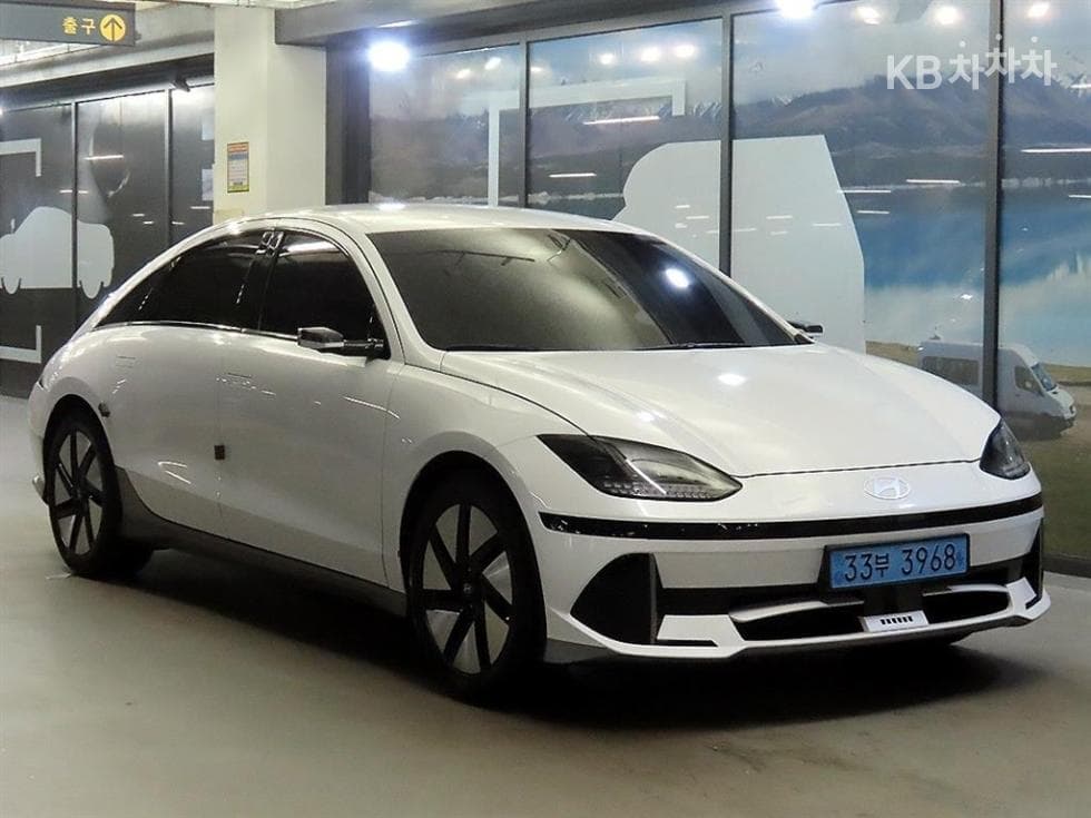 Хюндай IONIQ 6(CE) Long Range Престиж - Image 1