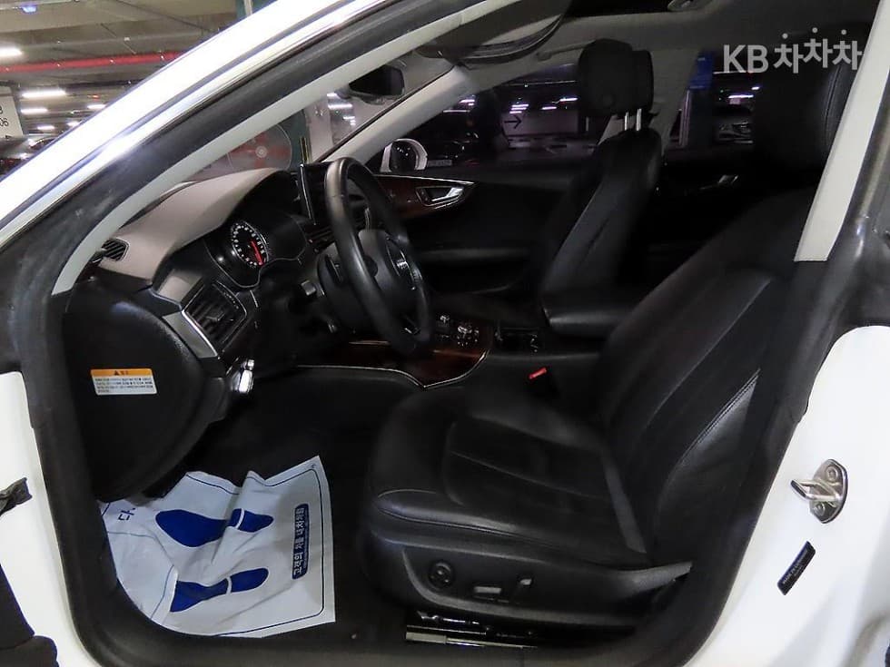 Ауди A73.0 TFSI 콰트로 엔트리 - 6