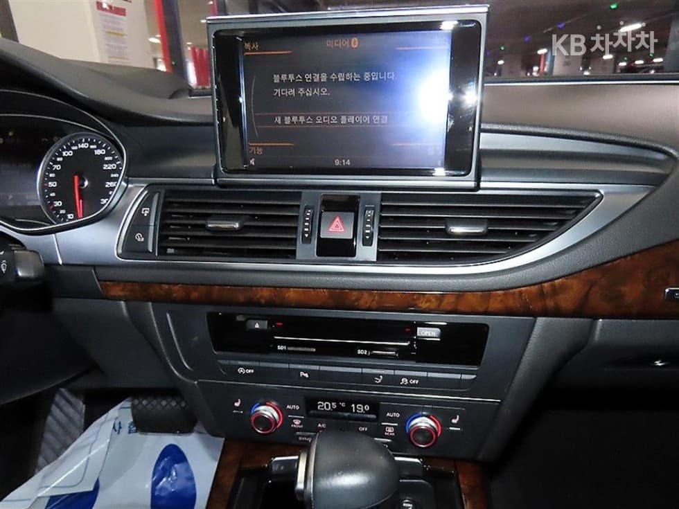 Ауди A73.0 TFSI 콰트로 엔트리 - 11