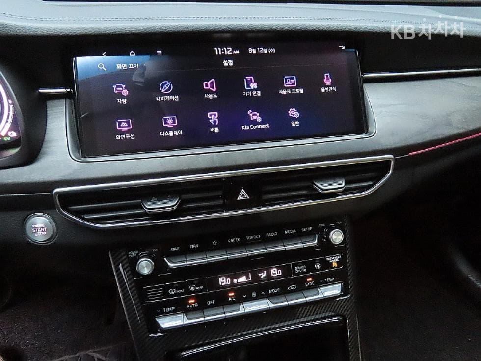 Kia K7 Premiere Hybrid2.4 HEV Signature - 17
