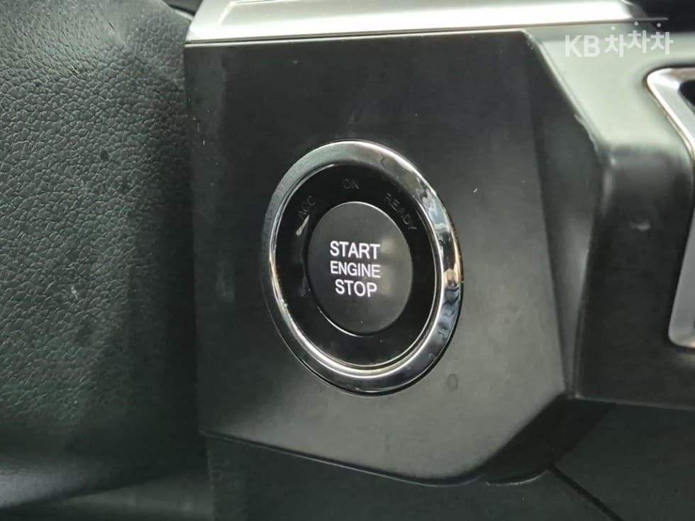 KG Mobility The New (facelift) 토레스(J100)Gasoline Turbo 1.5 2WD T5 - 13