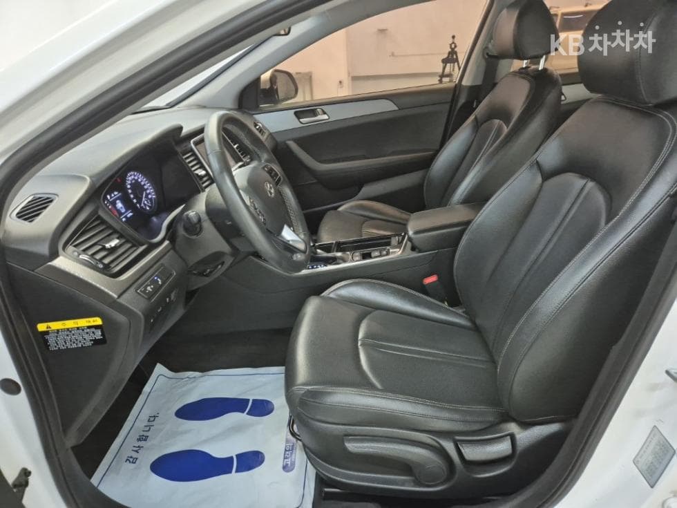 Hyundai Sonata New Rise2.0 Smart 초이스 - 11