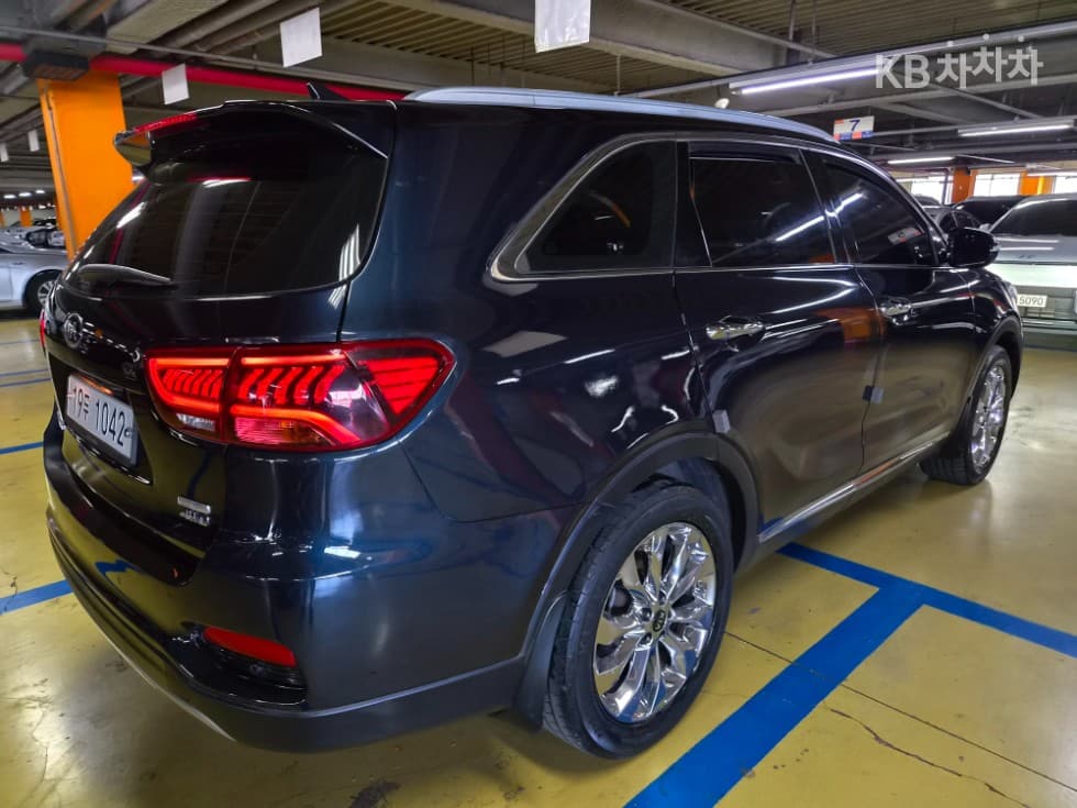 Kia The New (facelift) Sorento2.2 Diesel 4WD Noblesse - 4