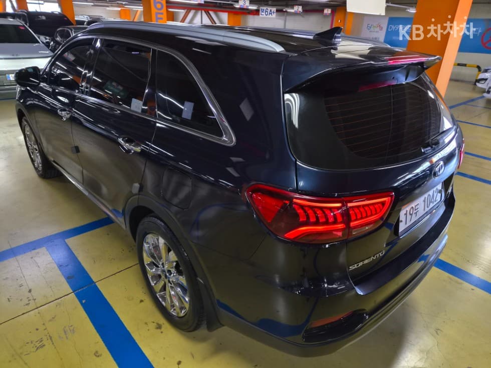 Kia The New (facelift) Sorento2.2 Diesel 4WD Noblesse - 6