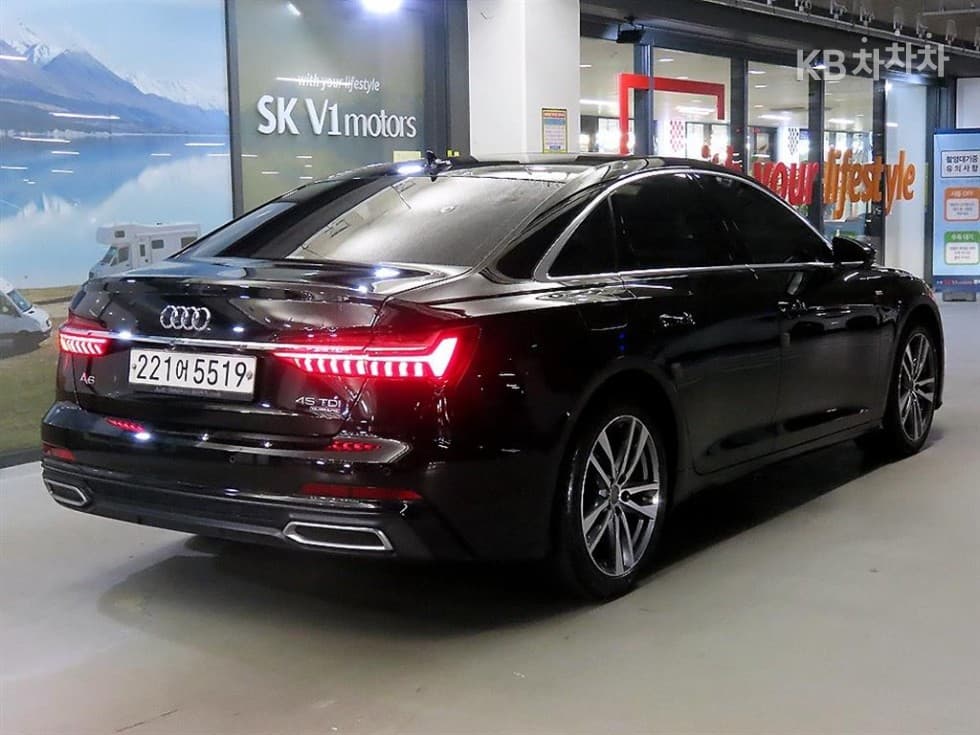 Audi A6(C8)45 Turbo Diesel Injection Quattro Premium - 4