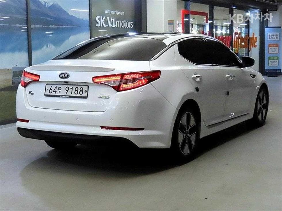 Киа K5 ХибридЛукс - 4