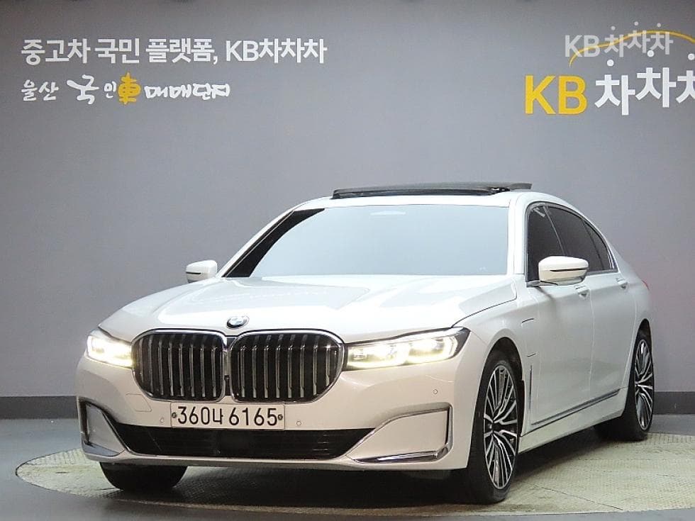 BMW 7시리즈 (G11) 745Le sDrive Design Pure Excellence - Image 1