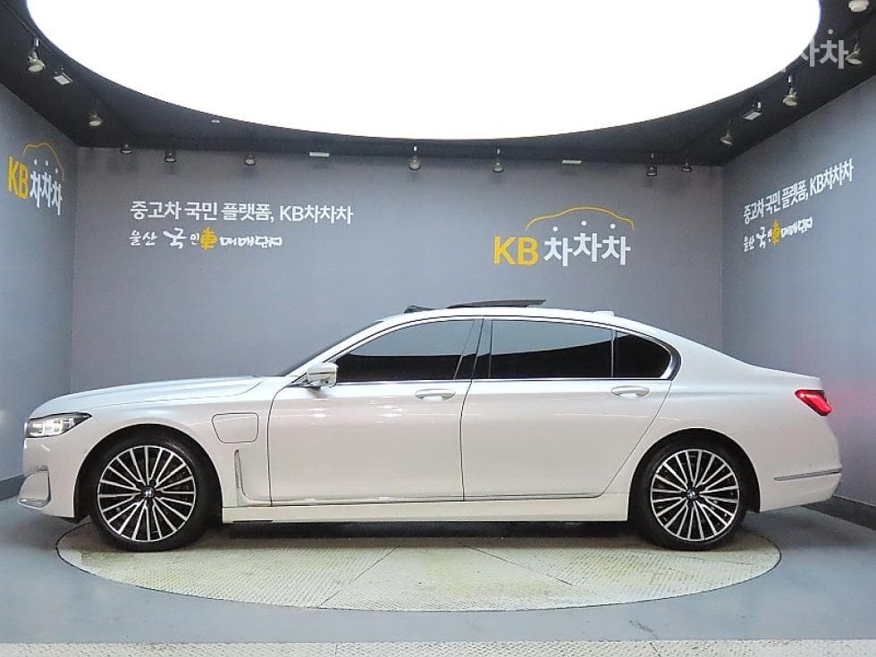 BMW 7시리즈 (G11)745Le sDrive Design Pure Excellence - 5