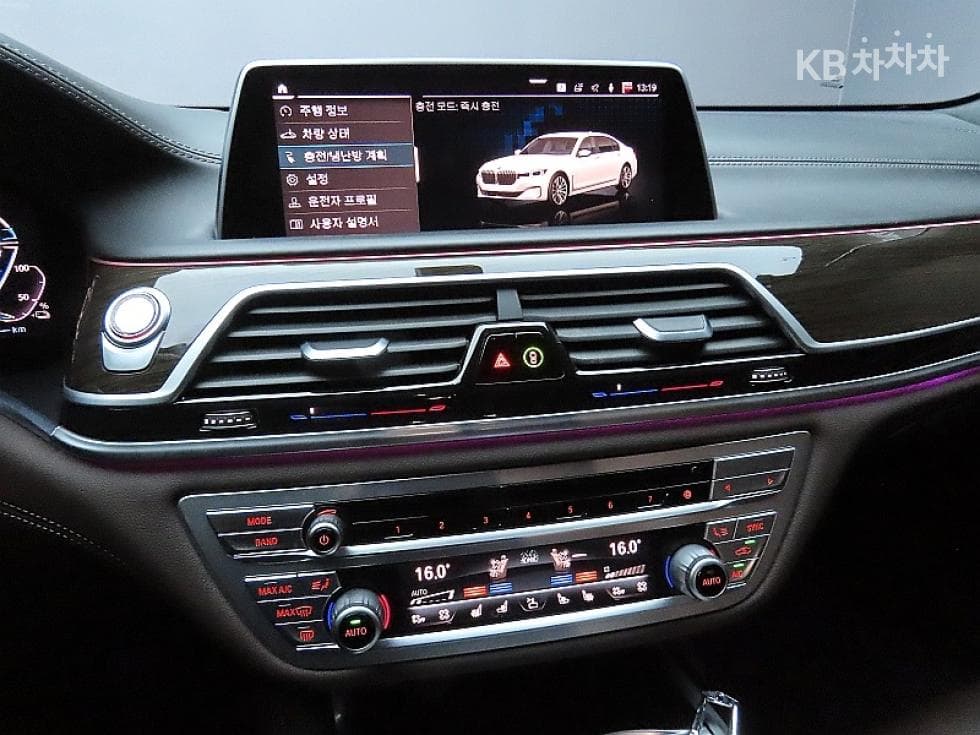 BMW 7시리즈 (G11)745Le sDrive Design Pure Excellence - 16