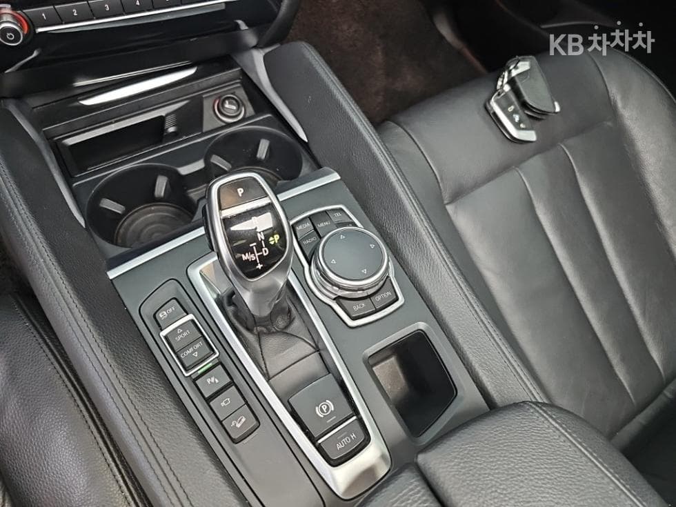 BMW X6(F16)xDrive 30d Стандартен - 8