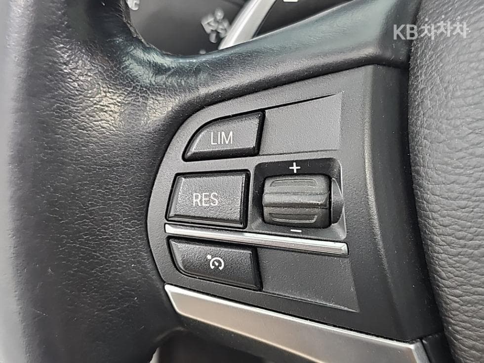 BMW X6(F16)xDrive 30d Стандартен - 18