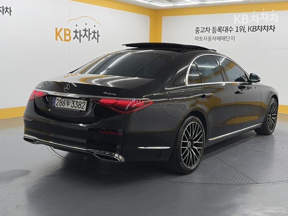 Mercedes-Benz Нов S-КласS350 d W222 - 4