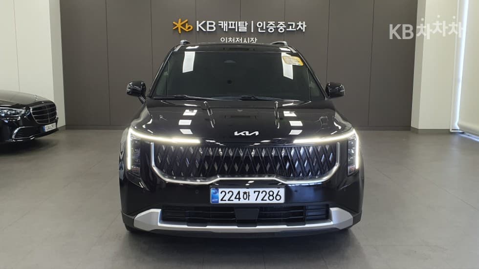 Киа The New (фейслифт) Канивал 4-то поколение D2.2 9-местен Престиж - Image 1