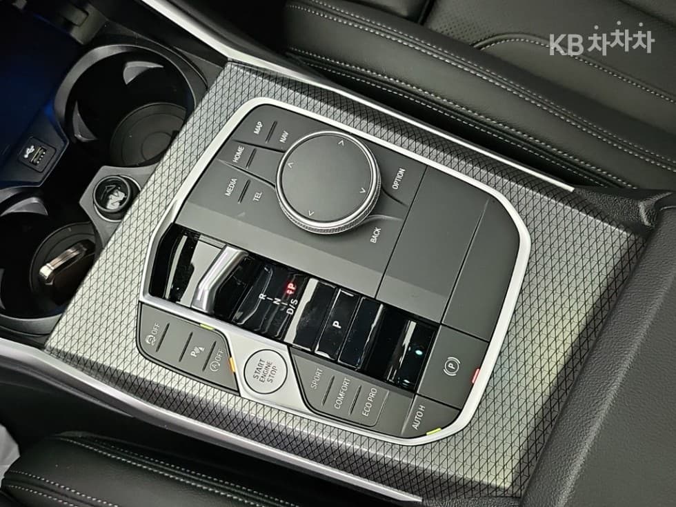 BMW 3 Серия (G20)320i Touring M Sport - 8