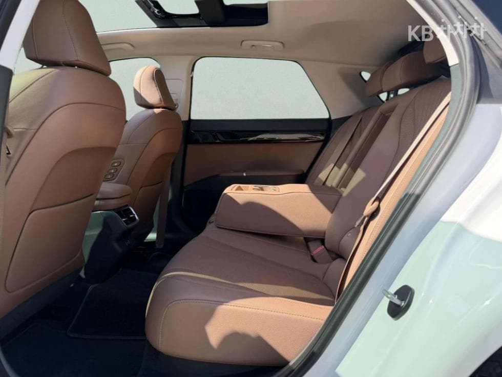 Хюндай Ди Всеново Grandeur (Azera)2.5L бензин 2WD Exclusive - 9