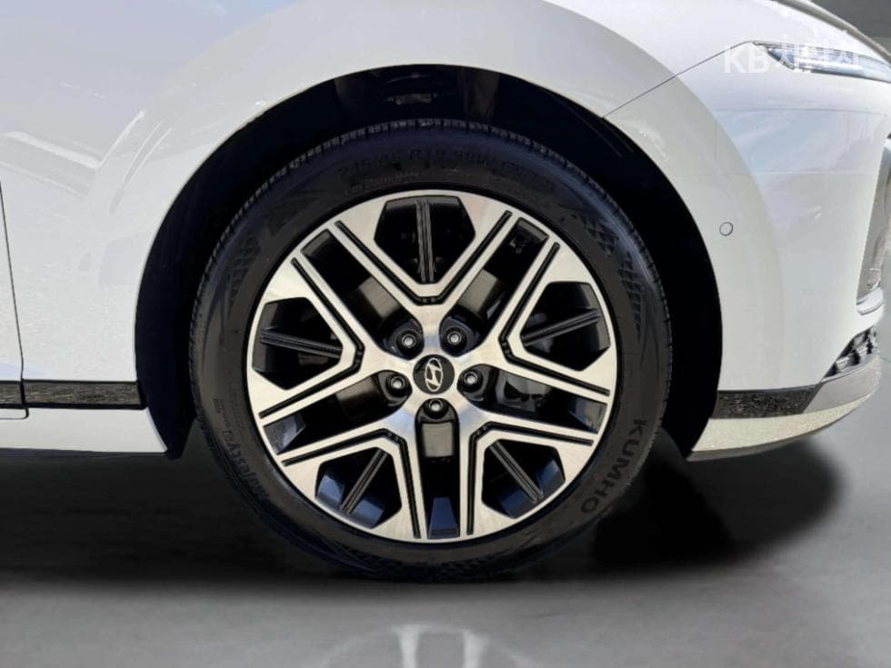 Хюндай Ди Всеново Grandeur (Azera)2.5L бензин 2WD Exclusive - 29