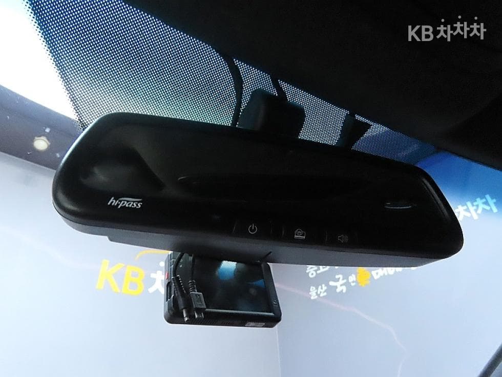 KG Mobility Very New (facelift/refresh; particularly for Tivoli) TivoliGasoline V5 2WD Standard - 16