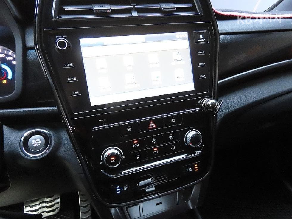 KG Mobility Very New (facelift/refresh; particularly for Tivoli) TivoliGasoline V5 2WD Standard - 17