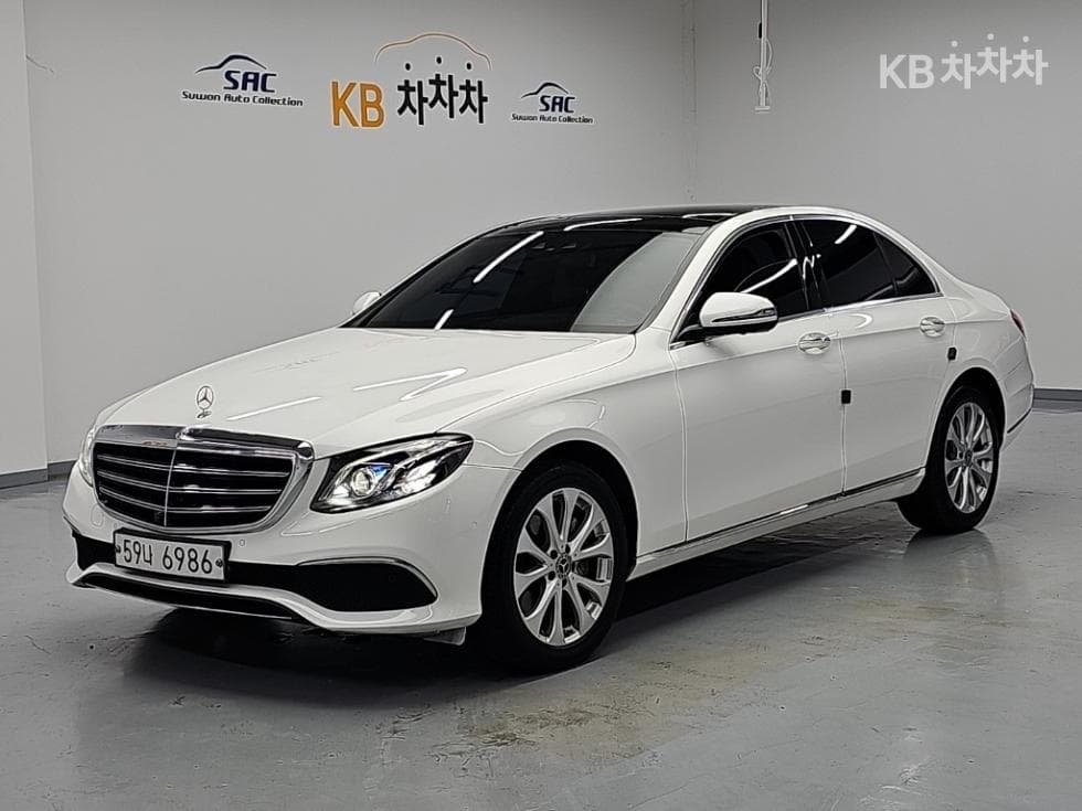 Mercedes-Benz E-Клас (W213) E300 4Matic Exclusive - Image 1