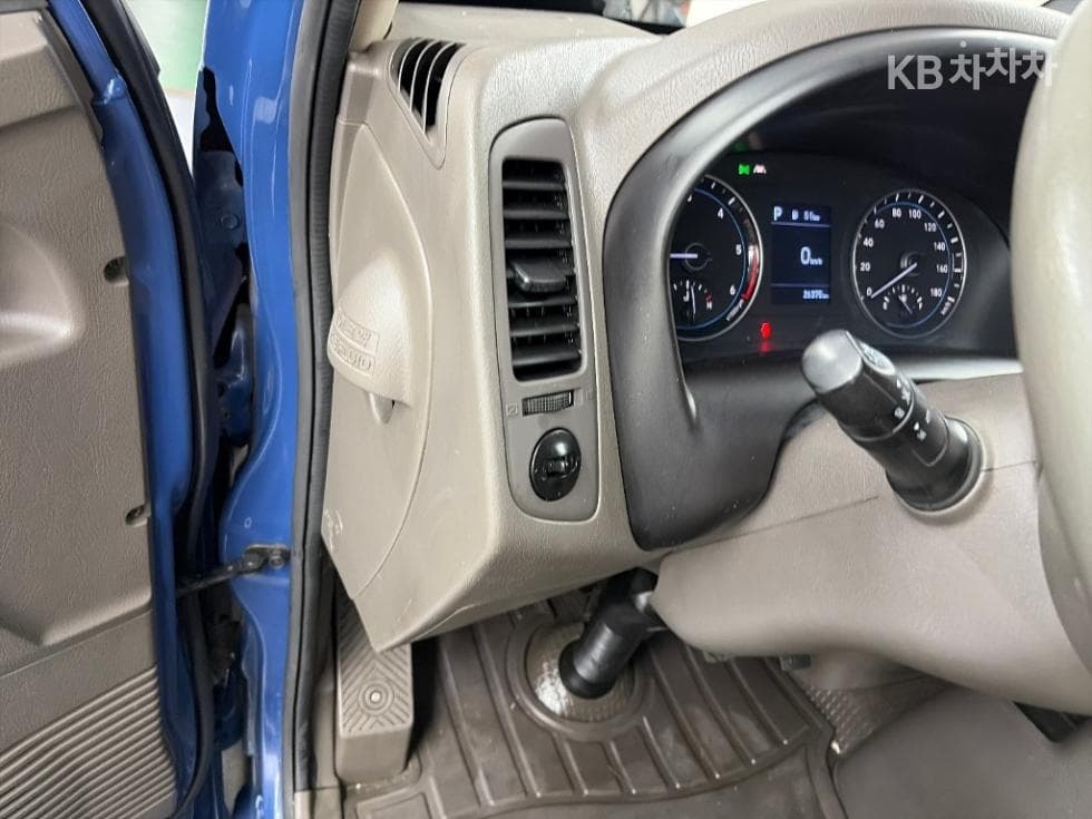 Хюндай Porter 2Удължено междуосие Двойна Кабина CRDi Style - 17