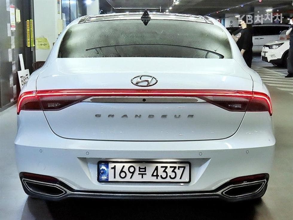 Hyundai The New (facelift) Grandeur (Azera) Hybrid2.4 Le Blanc - 5