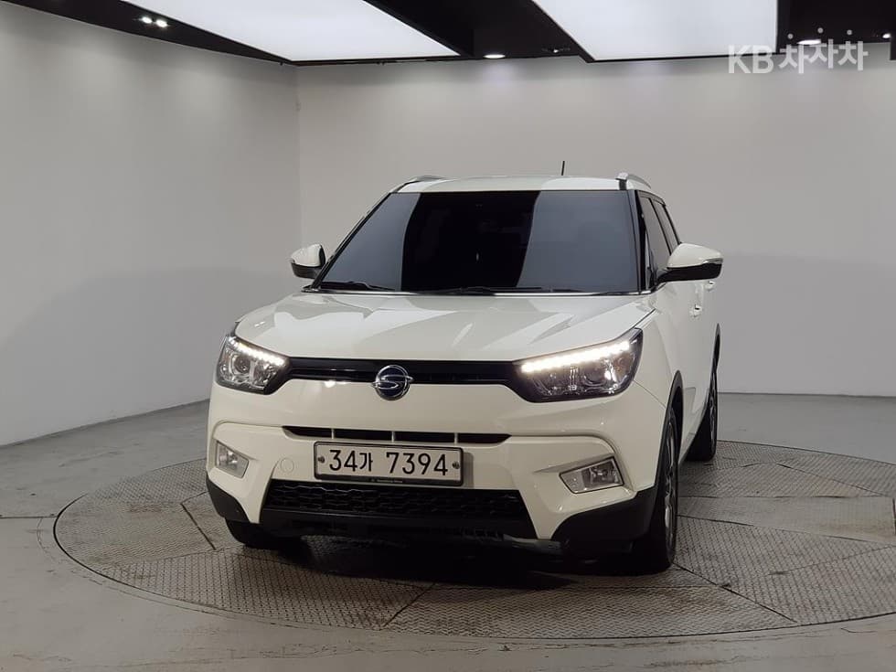 KG Mobility Tivoli Gasoline VX - Image 1
