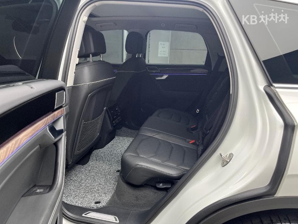 Volkswagen Touareg 3-토 поколение3.0 Турбо Дизел Инжекция Prestige - 6